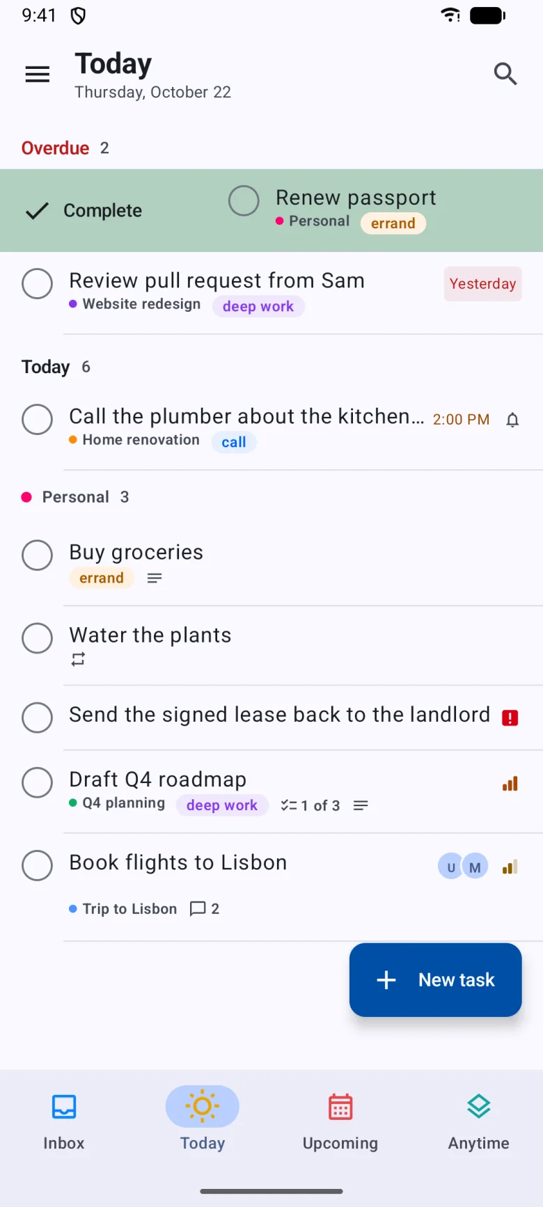 Swiping a task right on Android: the row shows Complete on a green background.